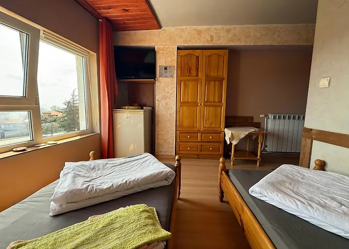 Climate בית הארחה 2*